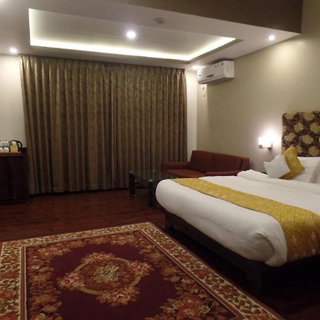 Hotel The Lindsay Cheu Den Gangtok Zewnętrze zdjęcie