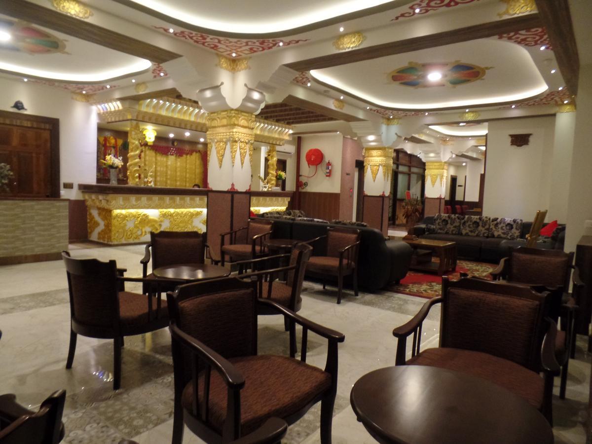 Hotel The Lindsay Cheu Den Gangtok Zewnętrze zdjęcie