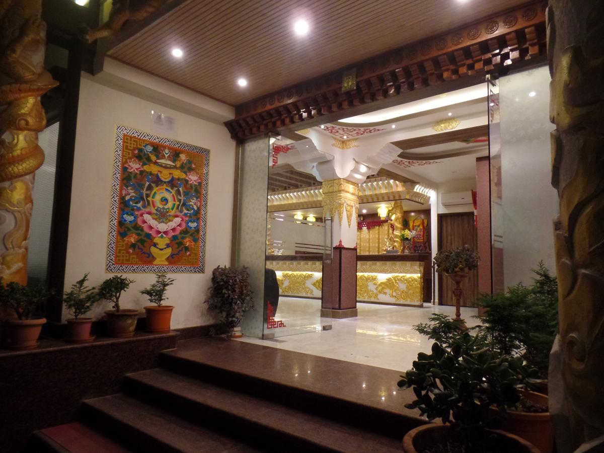 Hotel The Lindsay Cheu Den Gangtok Zewnętrze zdjęcie