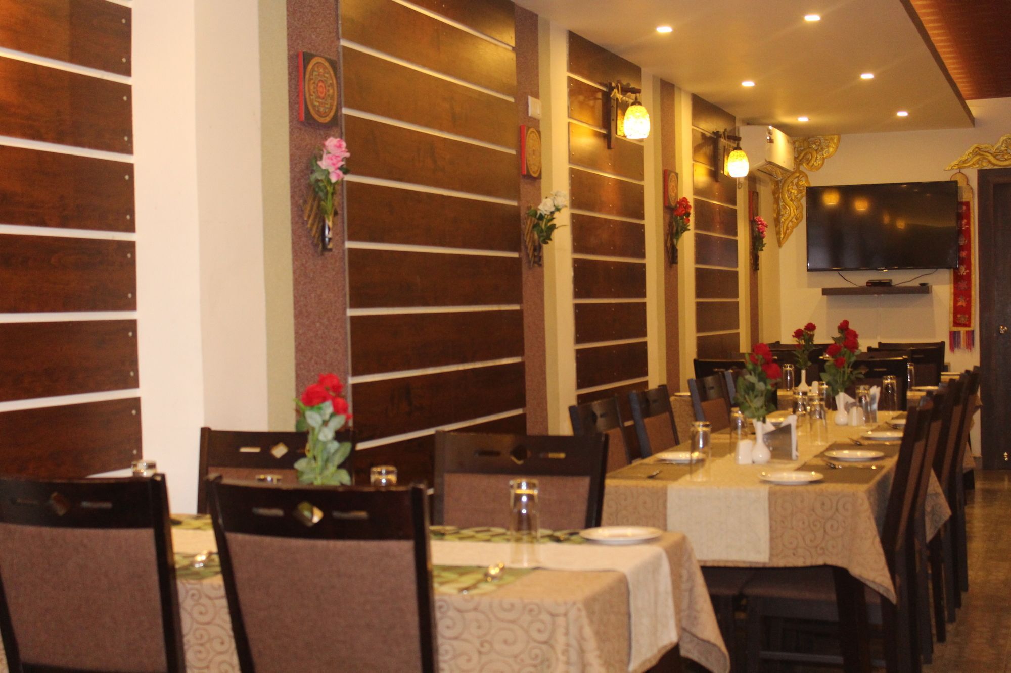 Hotel The Lindsay Cheu Den Gangtok Zewnętrze zdjęcie