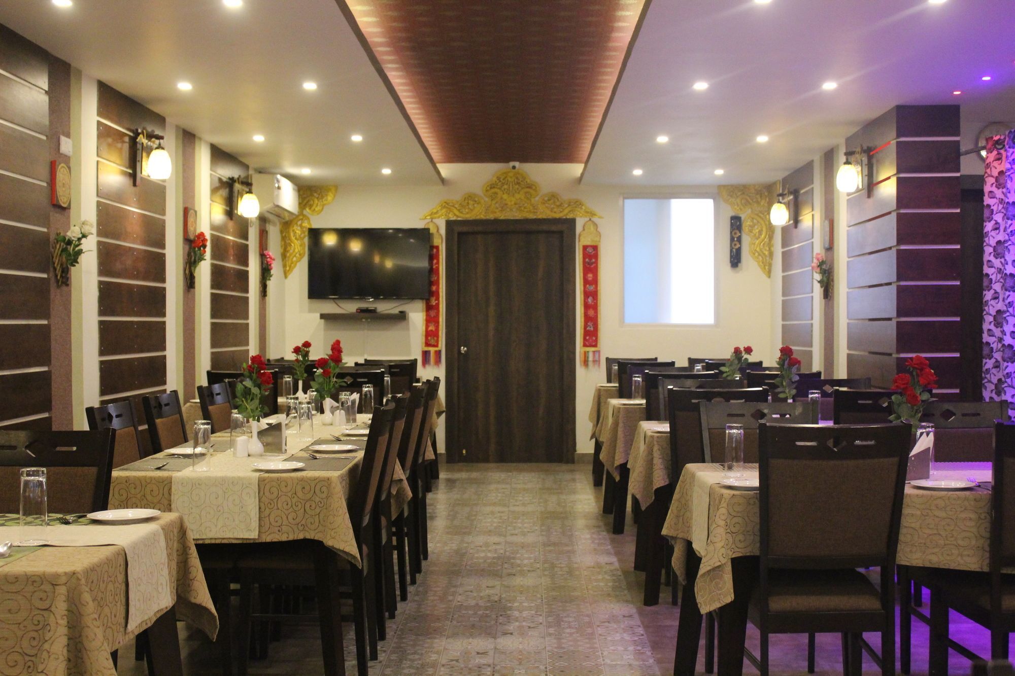 Hotel The Lindsay Cheu Den Gangtok Zewnętrze zdjęcie